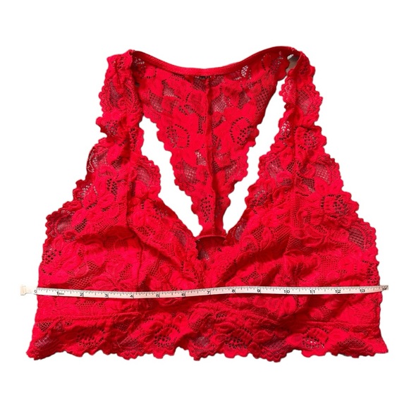 Racerback Halter Lace Bralette - One Size, Red - Picture 5 of 8